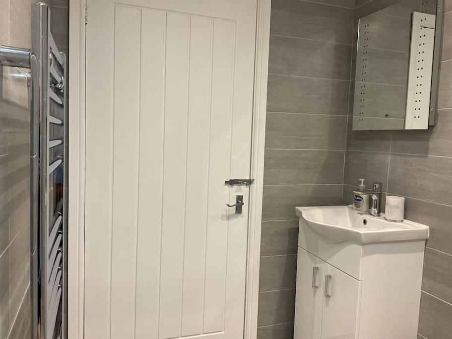 Beautiful Holiday Cottage Ashbourne  Extérieur photo